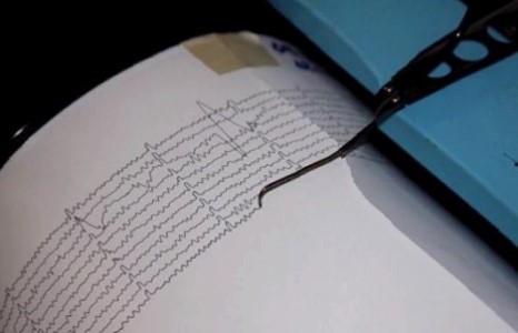 Өмнөговь аймгийн Цогтцэций суманд газар хөдөлжээ