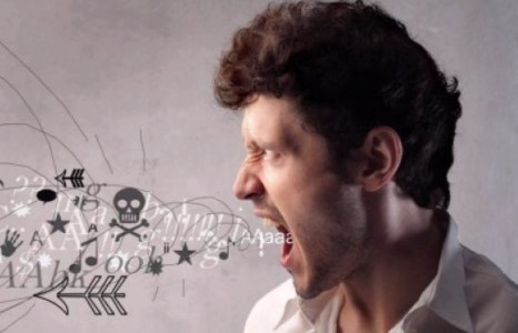 Таны хөрш их чимээ гаргавал харьяа дүүргийн цагдаагийн газартаа хандаарай