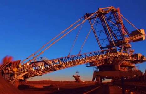 “Fortescue Metals”-ийн ашиг огцом буурчээ