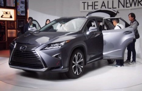 Гурван эгнээ, долоон суудалтай Lexus RX L-ийг танилцуулав