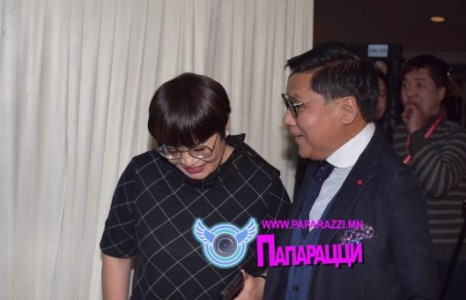 Шаркын гэргий анх удаа