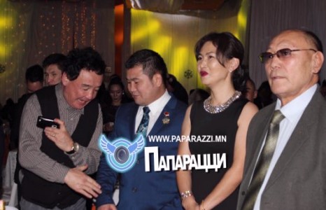 Галзуу барын аманд гараа хийхээс буцахгүй нас өнгөрсөн