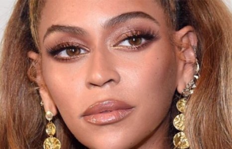 БЕЙОНСЕГИЙН ЭТГЭЭД ЗУРШИЛ