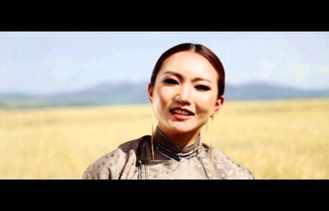 Алтаар гоёсон Алтлаг Амина