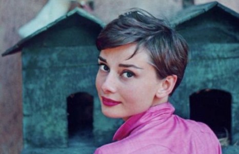 Одри Хепберний олонд дэлгэгдээгүй гэрэл зургууд