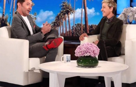 Хью Жэкмэн папараццичидтай тохиролцжээ