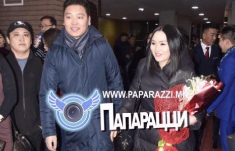 Гэргийдээ халамжтай гэж