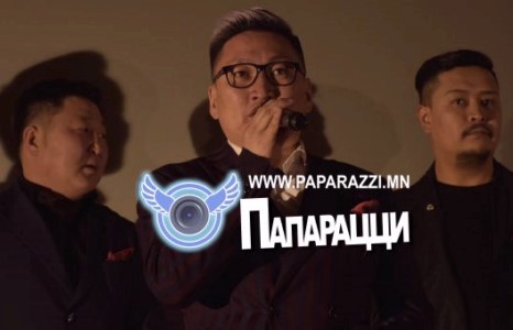 Ховорхон үзэгддэг Манлай