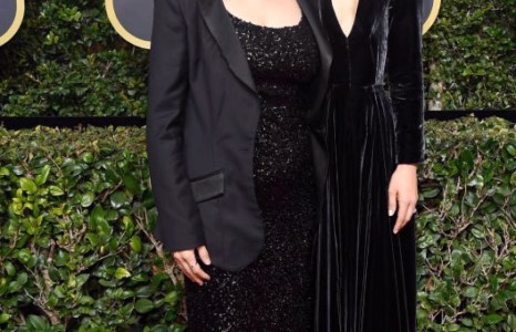 ”Алтан бөмбөрцөг”-ийн гоёл