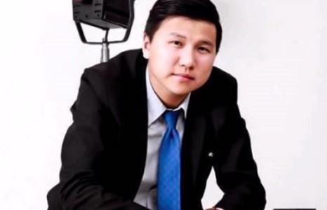 Ч.Ганжавхлан: Жижигхэн мөөмтэй охин...