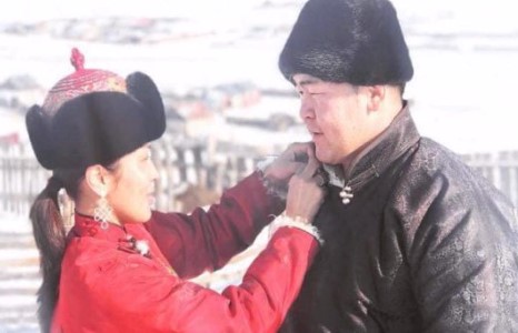 Тамирчин хосуудын сар шинийн гоёо