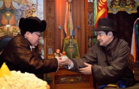 Олны танил эрхэмүүдийн өнгөрсөн жилийн гоёо