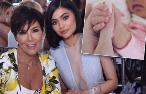 Кайли бяцхан охиныхоо зургийг нийтлэв