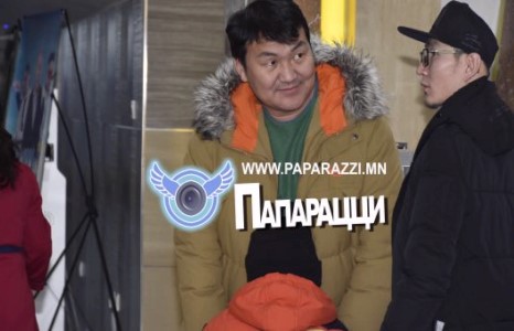 Маргаангүй сайн аав