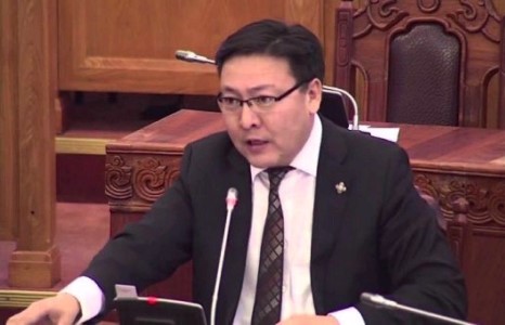 Ж.Батзандан: С.Баяр гуай энэ удаа уснаас хуурай гарч чадахгүй дээ