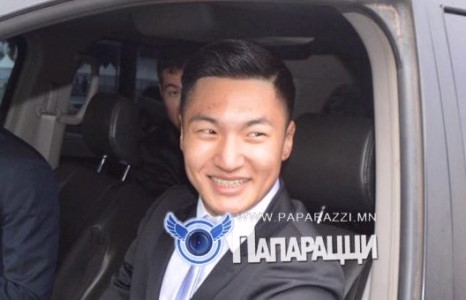 Хамгийн баян загвар өмсөгч 