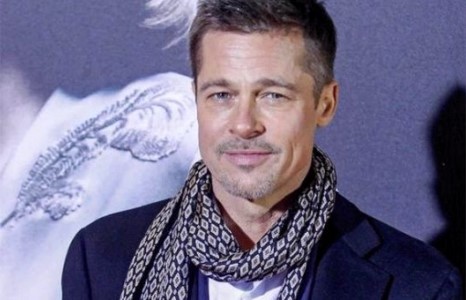 Брэд Питт сексээс татгалзав