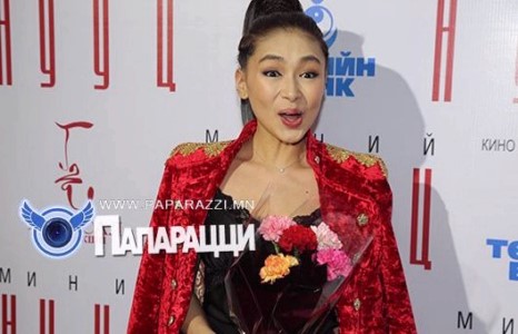 Жүжигчин А.Ганчимэг: Жагсах цаг болжээ