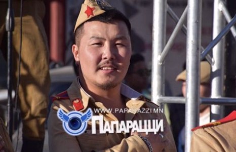 Энэ удаа Баярбат