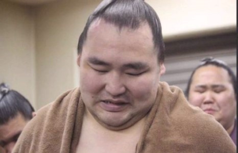 Какүрюү М.Ананд түрүүлэх болзлоо хангалаа
