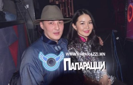 А.Чингүүн эрхзүйч болж улс төрд шургалах уу