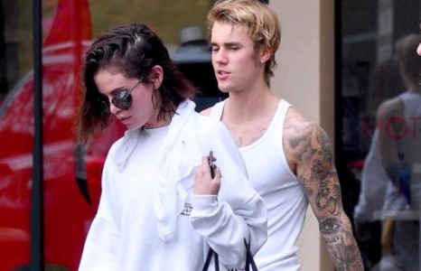 Тэд анхны хүүхдээ хүлээж байгаа юу