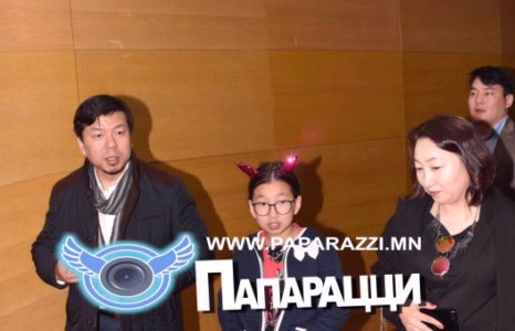 Дуучин С.Баттулгын энгүүн сайхан гэр бүл