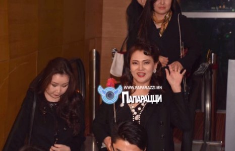 “Цоохор”  Cэрчмаа хөөрхөн байна