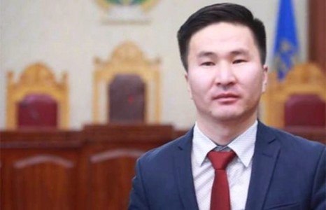 ”Нуухыг нь авах гээд нүдийг нь сохлох нь Х.Нямбаатар гишүүн”