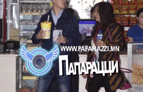 Tэмкагийн харцнаас хайр гэрэлтэнэ...