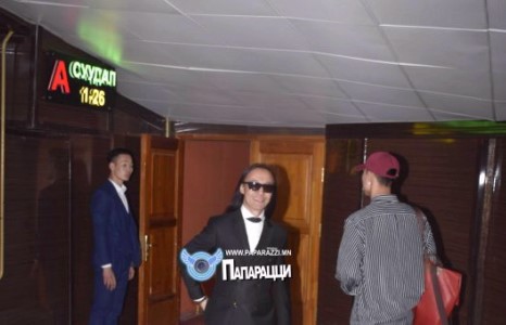 “Урт үс”-ээр үргэлжид гоёх “Ньюанс” Амараа