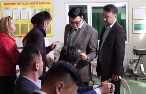 НИЙТИЙН ТЭЭВЭРТ ҮНДЭСНИЙ ҮЙЛДВЭРЛЭГЧИЙН АВТОБУС НЭВТРҮҮЛЭХ БОЛОМЖИЙГ СУДАЛНА