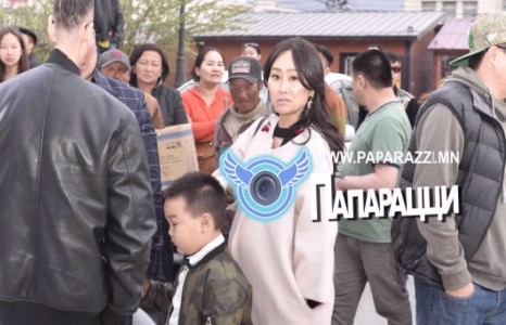 Хувь, хувьсгалын ажлаа харин ч нэг ялгана шүү, Отгоо 