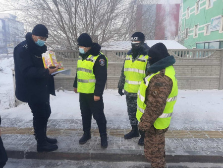 News Paparazzi : Цагдаа болон гадаа үүрэг гүйцэтгэж буй сонсогч нарт халдаг улавч түгээжээ