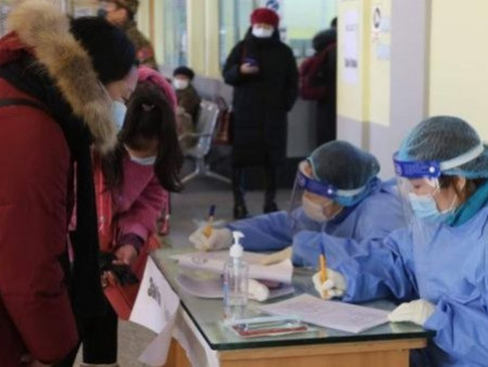 News Paparazzi : ДАРХАН-УУЛ аймаг дахь Ковид-19 халдварын кластер голомтууд ХУМИГДЛАА