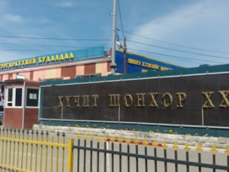 Хүчит шонхор, Бөмбөгөр зэрэг худалдааны төвүүд уртасгасан цагийн хуваариар ажиллана