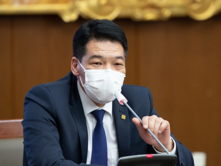 С.Энхболд: Энэ 23-наас вакцинжуулалтаа эхэлнэ