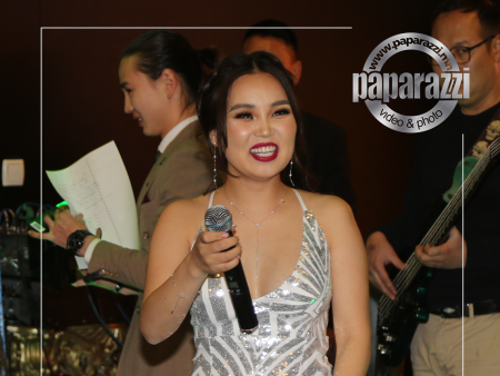 Photo paparazzi ••• “Эмоци” продакшны Жерри бүжгийн урлагаар гурван ч удаа аварга болж байжээ