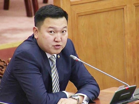 Н.Учрал: Сонгуулийн өмнө Нийгмийн даатгалын сангаар шоу хийдгээ болих хэрэгтэй