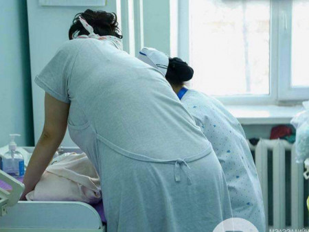Долоон сартай хүүхэд зайдсанд хахаж амиа алджээ