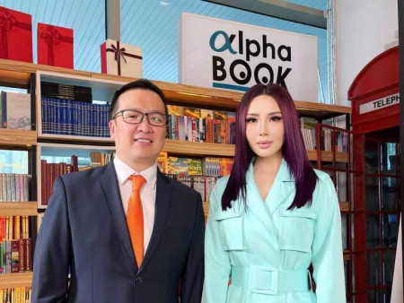 Дуучин Ч.Уранхолбоо ШӨХТГ-ын даргаар ажиллана