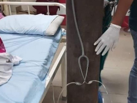 Халдварын голомтод ажиллаж буй эмч: Хүний нөөц болон эмнэлгийн хэрэгсэл нөөц шавхагдаж байна