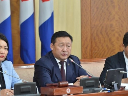 ​  Д.Тогтохсүрэн: Засгийн газраас ковидын нөхцөл байдалтай холбоотойгоор ойрын хугацаанд тодорхой шийдвэрүүдийг гаргана
