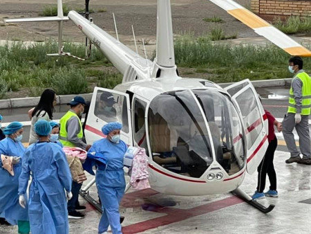 Орон нутагт осолдсон иргэнд нисдэг тэргээр яаралтай тусламж үзүүлжээ
