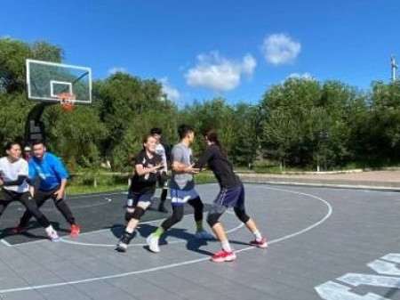 ​3х3 сагсан бөмбөгийн эмэгтэй баг эрэгтэйчүүдийн багтай тоголж, олимпийн бэлтгэлээ базааж байна