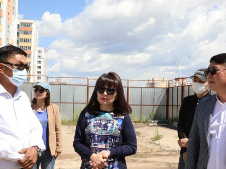 ЭРДЭНЭТ ХОТОД АЮУЛТАЙ ХОГ ХАЯГДЛЫН АГУУЛАХ БАРИХААР БОЛЛОО