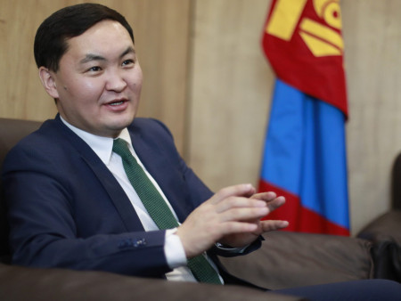 Ч.Өнөрбаяр: ШИРХЭГ ТАЛХЫГ ШУУДАЙ МӨНГӨӨР АВДАГ БОЛНО...