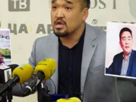 О.Отгонтөгс: С.Жавхлан ах аа, би таниар зүгээр панчань хийсэн