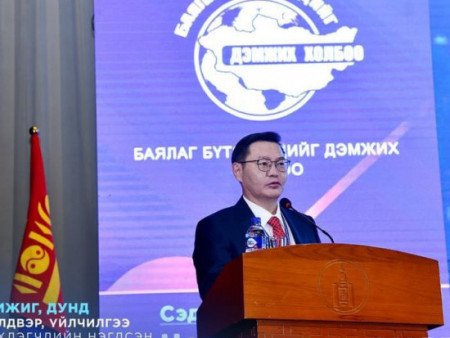 Ч.ДАВААБАЯР: ТӨРИЙН ДЭМЖЛЭГ ЖДҮҮ САЛБАРТ ИРЭХ ХҮРТЭЛ “БАЯЛАГ БҮТЭЭГЧ” ТӨСЛӨӨ ЗОГСООХГҮЙ