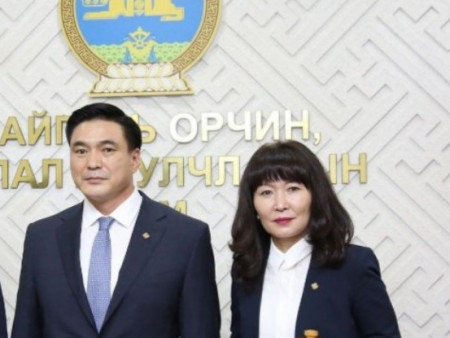 Монгол Улс хилээ хаахгүй, нислэг хэвийн үргэлжилнэ